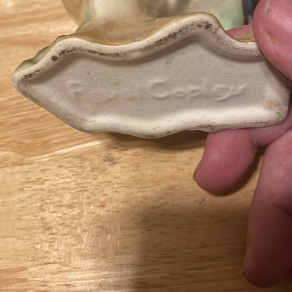 Royal Copley parrot figurine - Picture 4 of 5